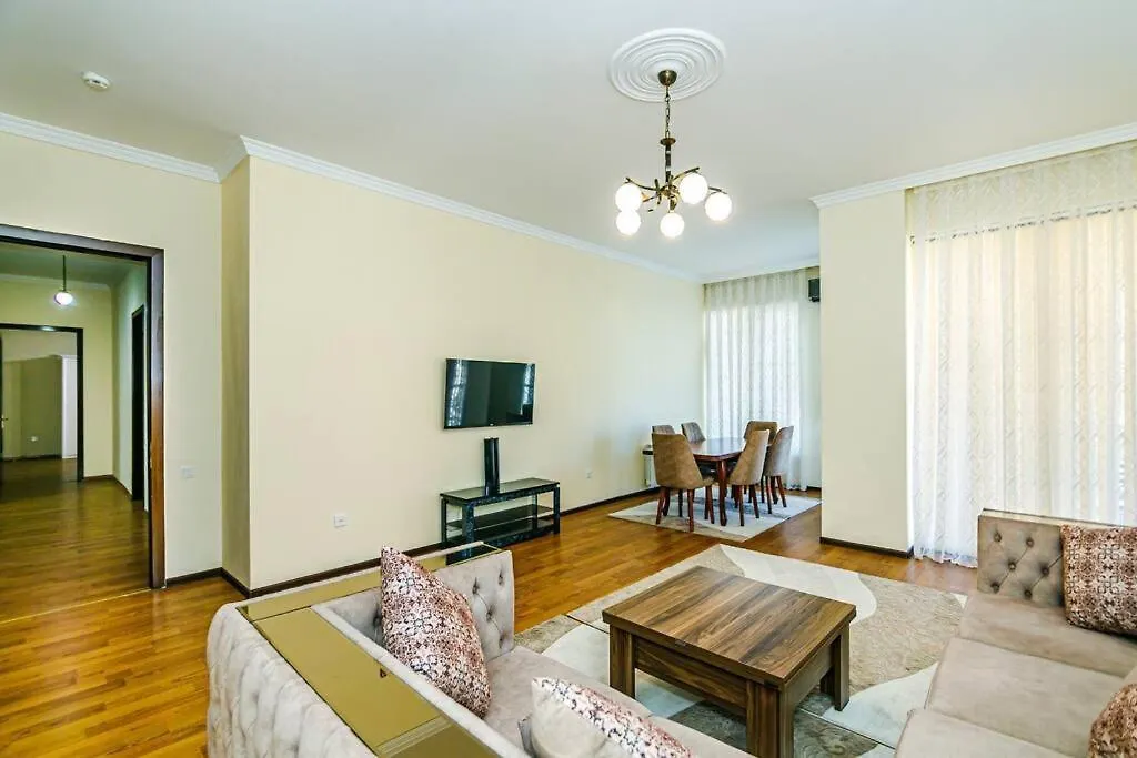 Baku Apartment K50 0*,