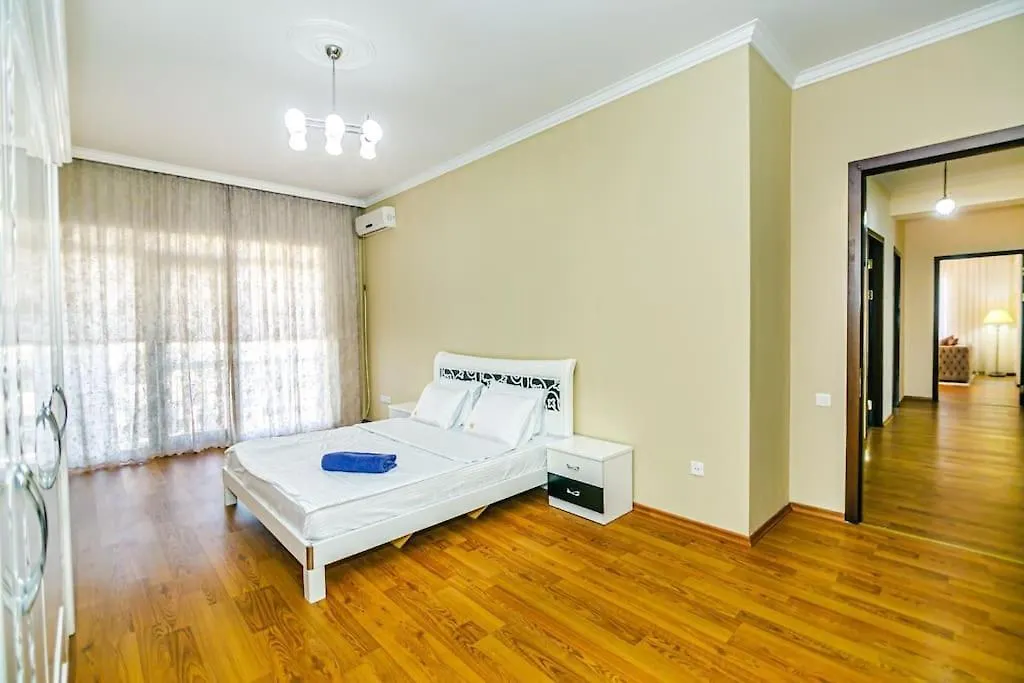 Baku Apartment K50 0*,